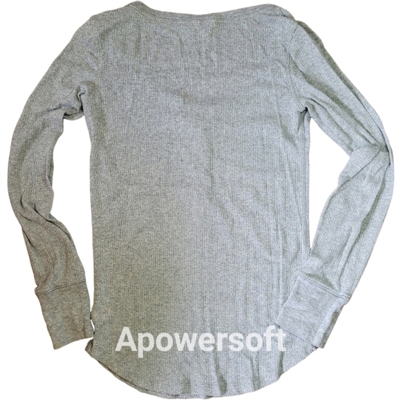 Victoria's secret Gray shimmer lounge wear top size S - Picture 2 of 4